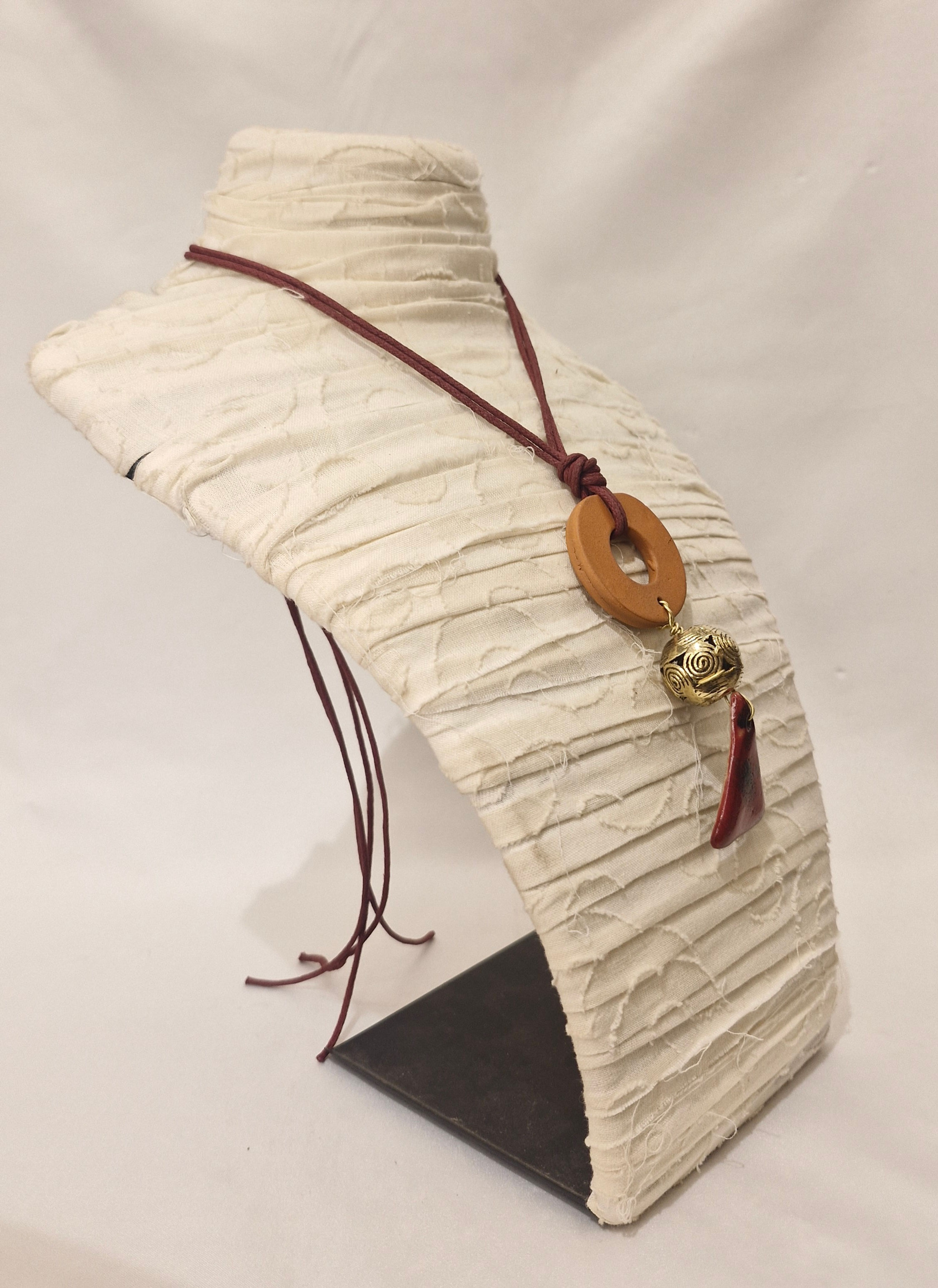 HANDCRAFTED DOKRA TERRACOTTA & CERAMIC NECKLACE