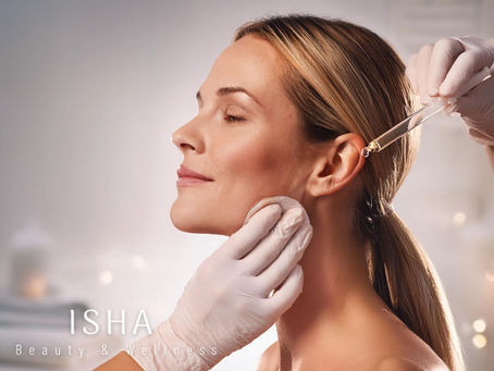 woman receiving anti aging therapy for confidence at beauty and wellness spa
