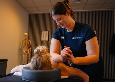 Georgia Massage_Syn-Energy_16.4.26-10.jpg
