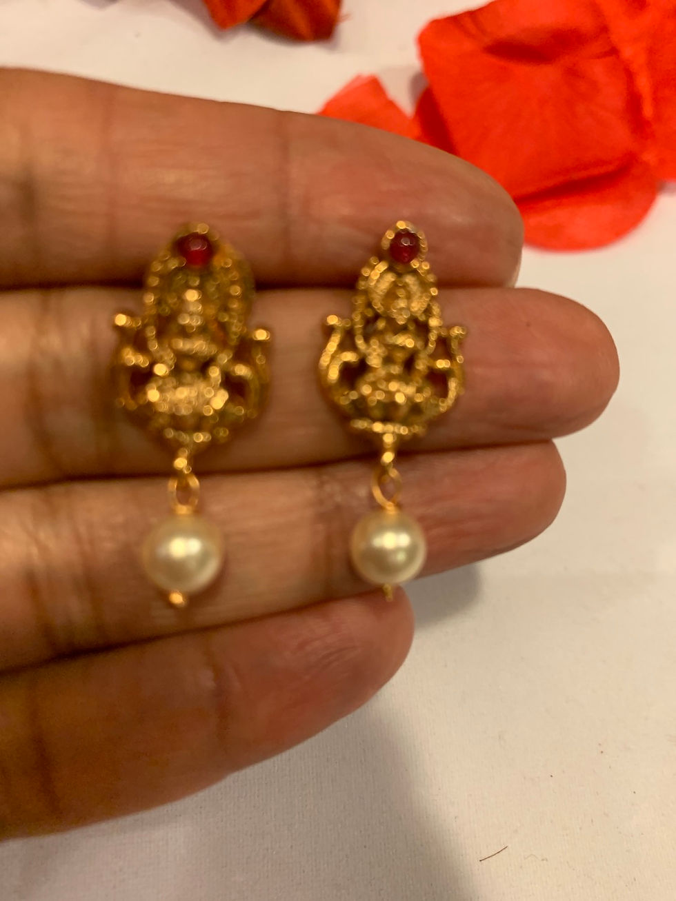 Thumbnail: Pendant Set – Saanvi, Temple Jewelry Collection