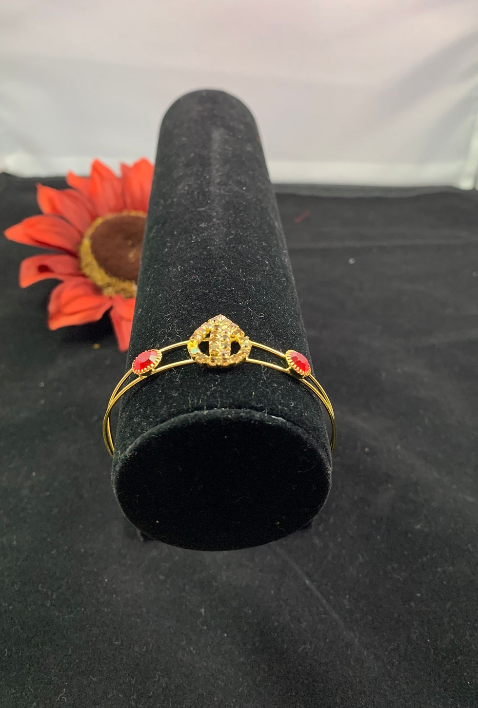 Thumbnail: Bangle - Zuri Mukut Kada, Crown Bracelet Collection 💎