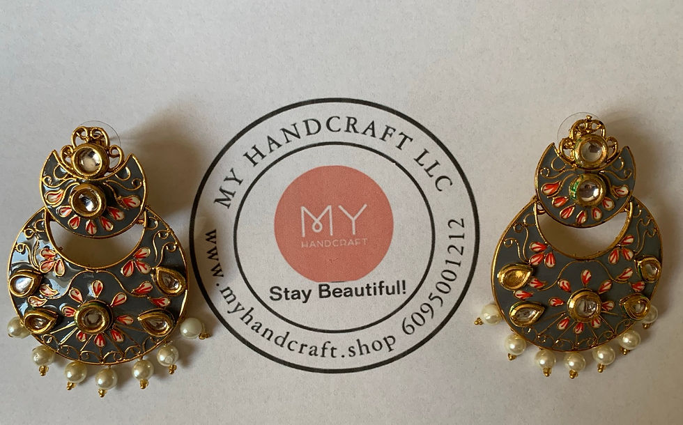 Thumbnail: Earrings – Saira Ladli