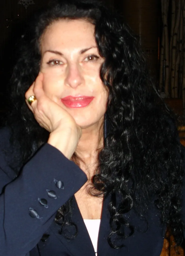 Henya Drescher, Author of Psychological Thrillers