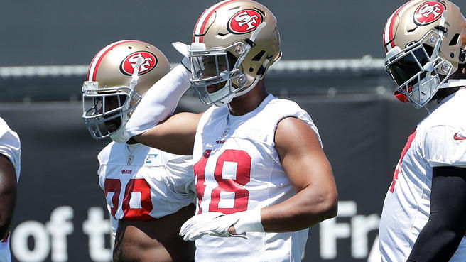 Fred Warner sleeves up at practice