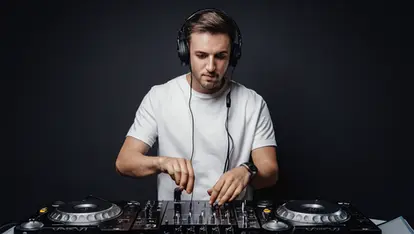 MiniCurso Como Ser DJ Arquivo PDF