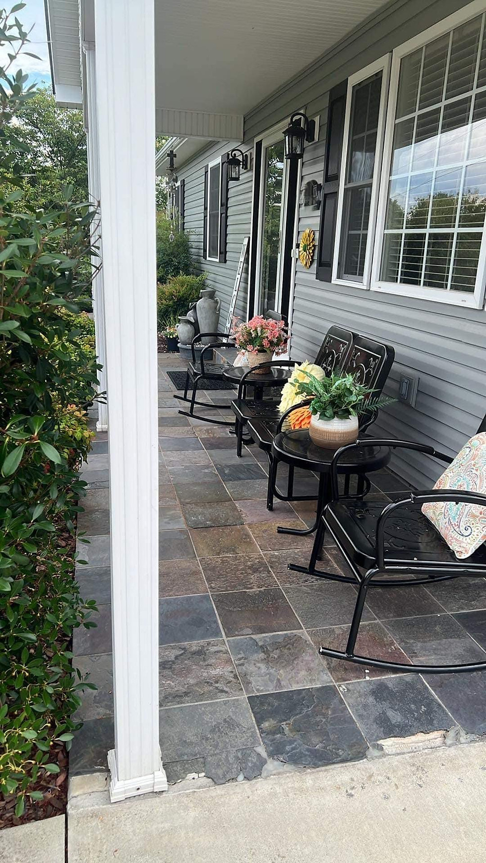 Thumbnail: Screened porches 