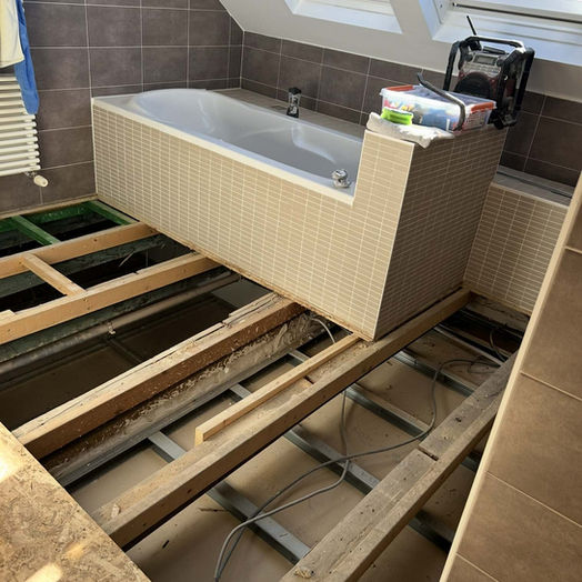 Renovatie plafond & badkamer in Gistel