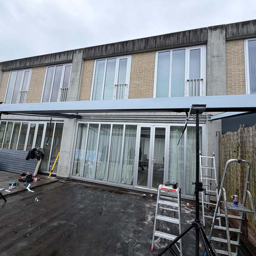 Veranda in aanbouw