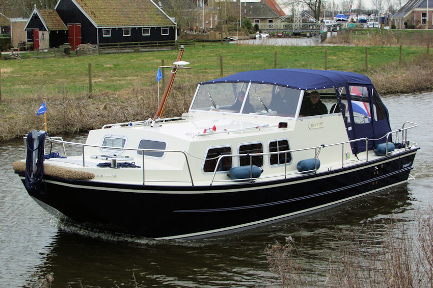 Doerak LX 901 OK van Holiday Boatin Doerak in Sneek