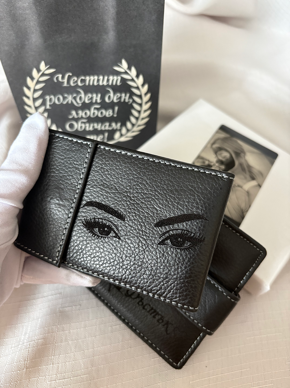 Миниатюра: персонализиран  портфейл, портмоне от естествена кожа с гравирана снимка на очи подарък за мъж рожден ден луксозен годишнина