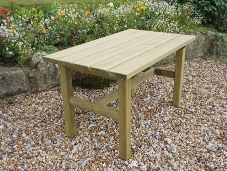 Emily-Table-e1535635372989.jpeg