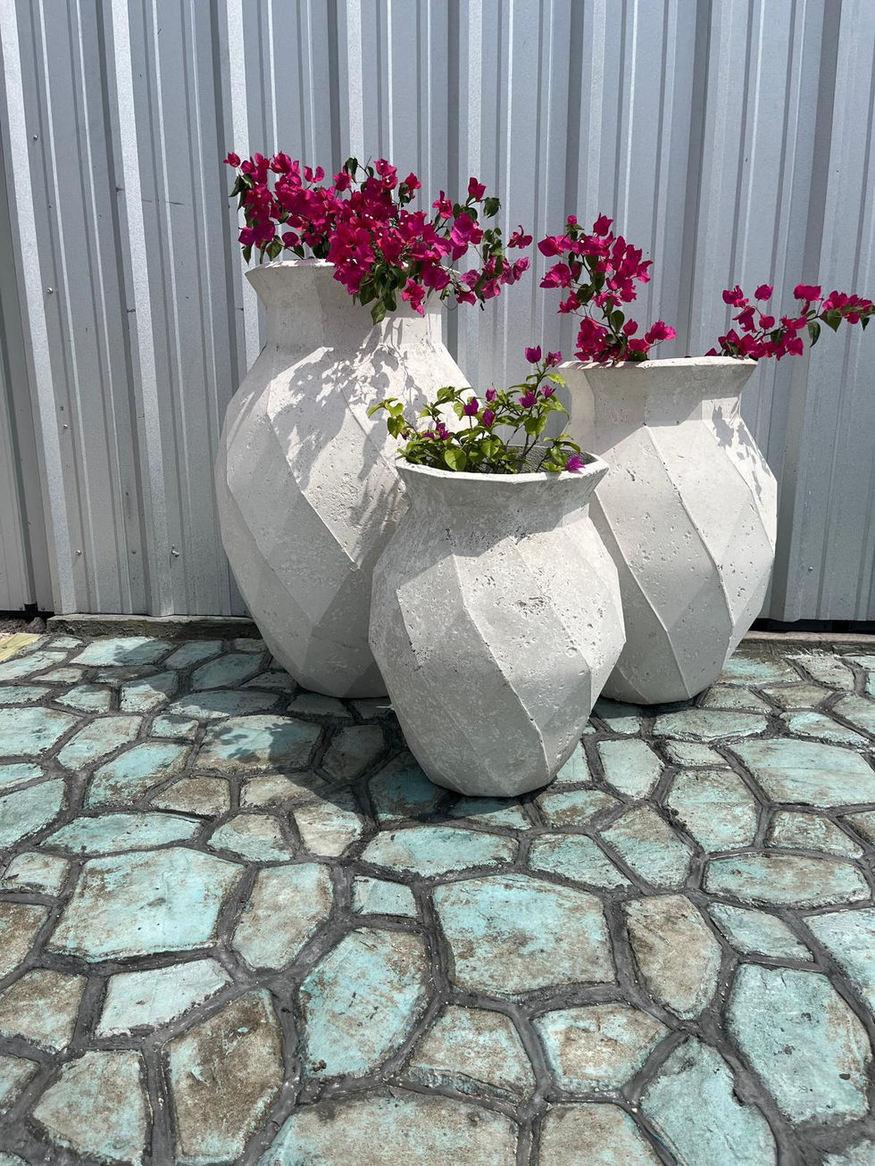 SPANISH VASE FEATURING PLANT