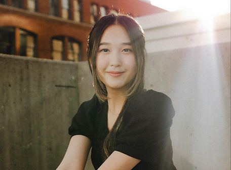 Shana PFP_edited.png