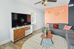 ★Colorful 6BR Duplex Apt★ | Midtown Atlantic City | Steps from Beach, Boardwalk & Casinos