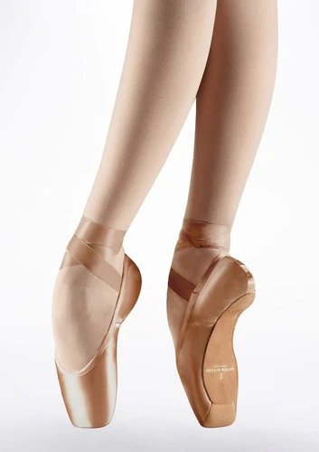 Gaynor Minden | Classic Fit Pointe Shoe | Size 9.5 – Lucky