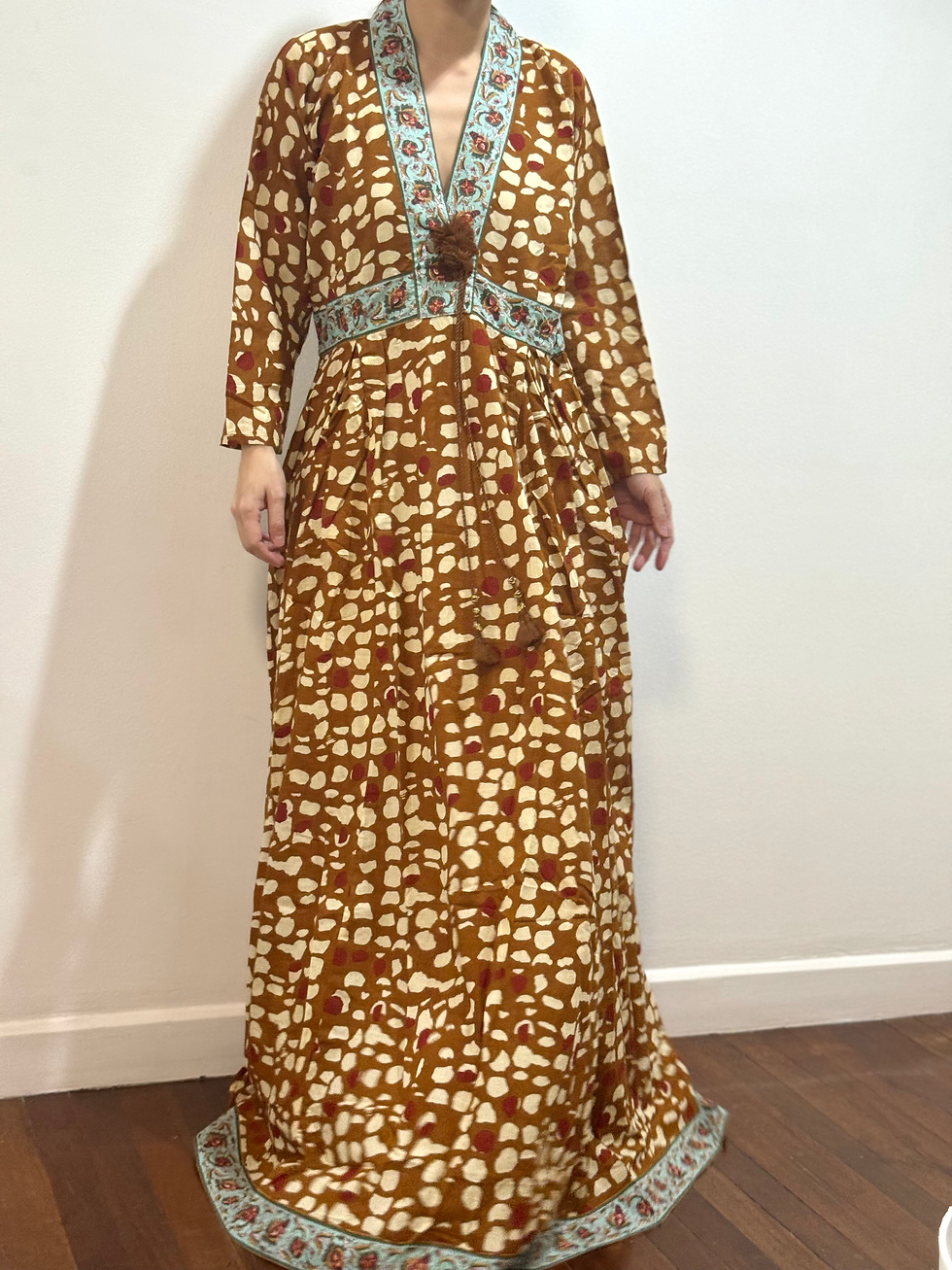 Thumbnail: Long Sleeves Maxi Dress in Brown and Beige Petals