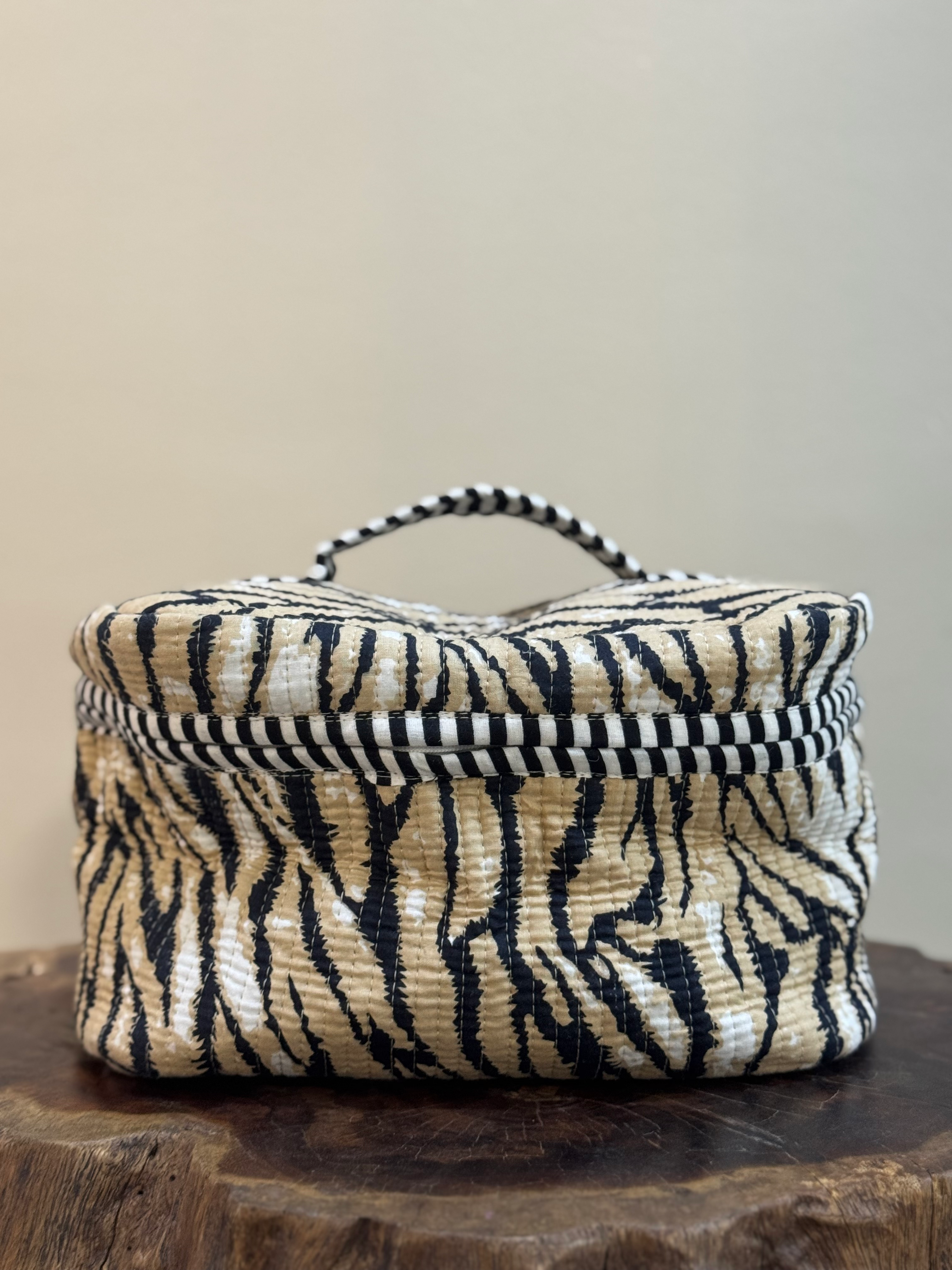 Vanity Case in Tiger Print