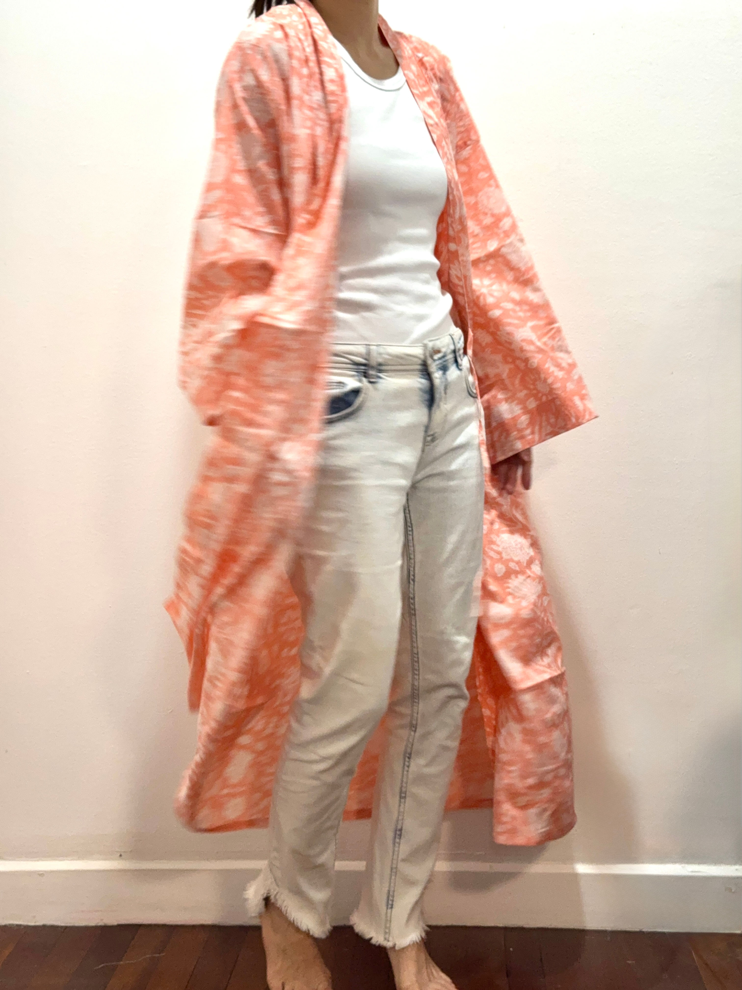 Kimono in Peach and White Flora 198