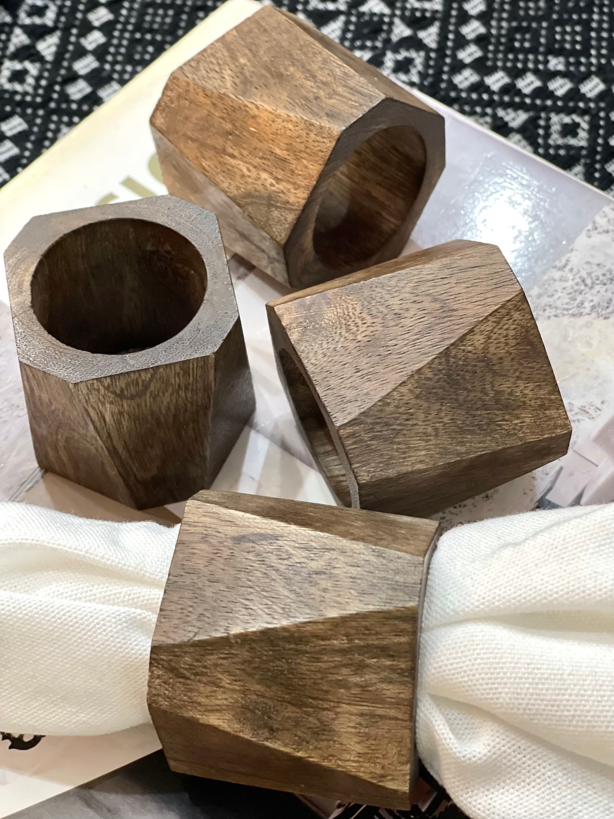 Mango Wood Burn Finish Napkin Ring