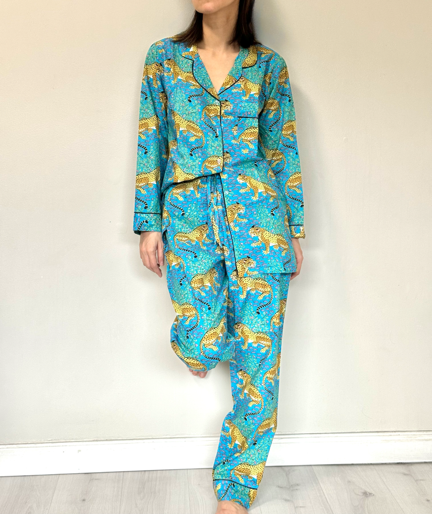 Thumbnail: Long Pajama Set in Sky Cheetah Print