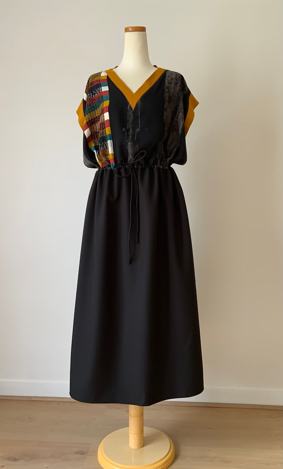 Miniature : ROBE DJEBA NOUÉE COLOR BLOCK