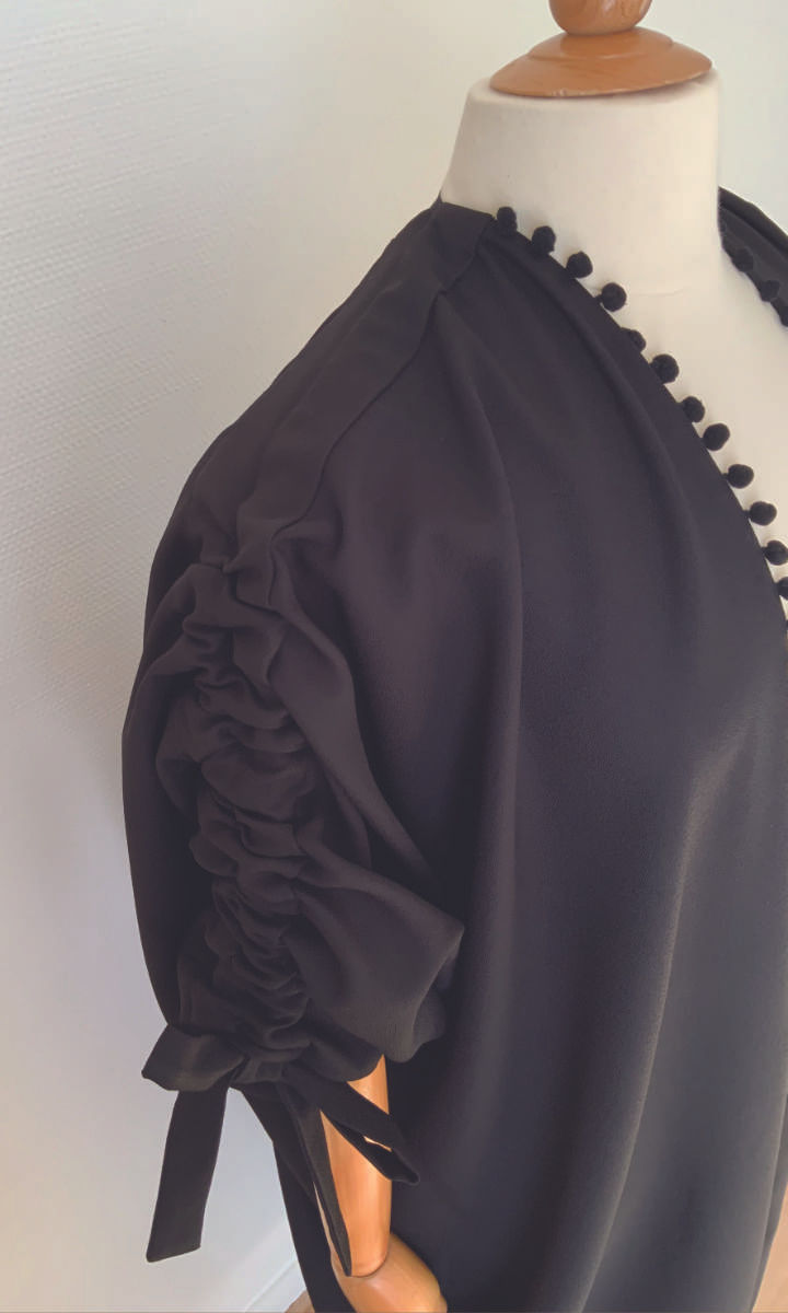 Miniature : KIMONO LONG NOIR