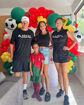 socal-soccer-birthday-party-coach-los-angeles-orange-county-california-world-cup-kids-sydney-leroux