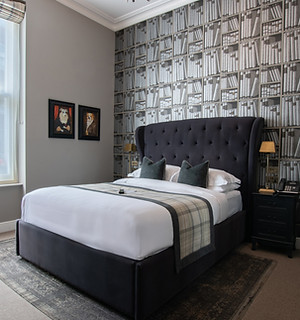 Grafton arms bedroom