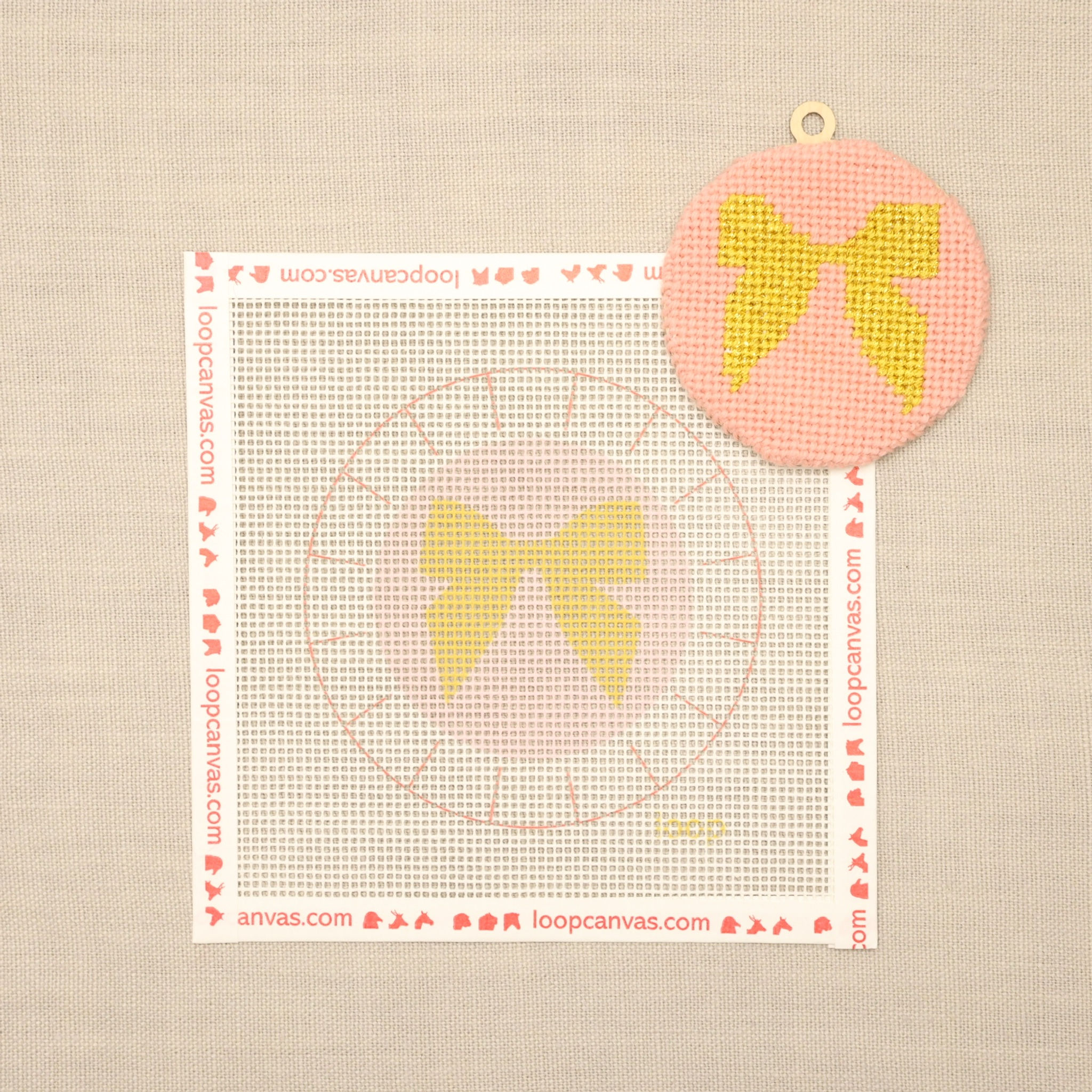 bow ornament kit (gold and pink)