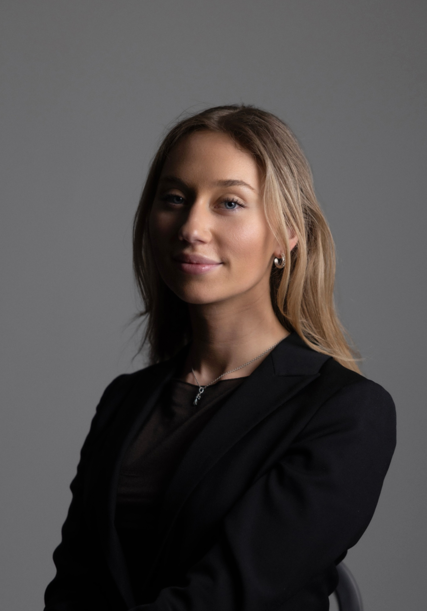 Mara 1_edited_edited.jpg