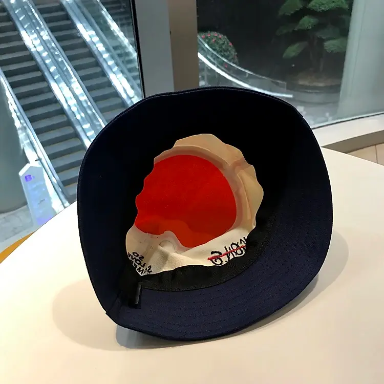 Miniatura: Bucket Hat bordado