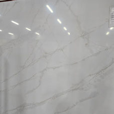 Calacatta soft flow quartz slab for kitchen countertops in Orlando