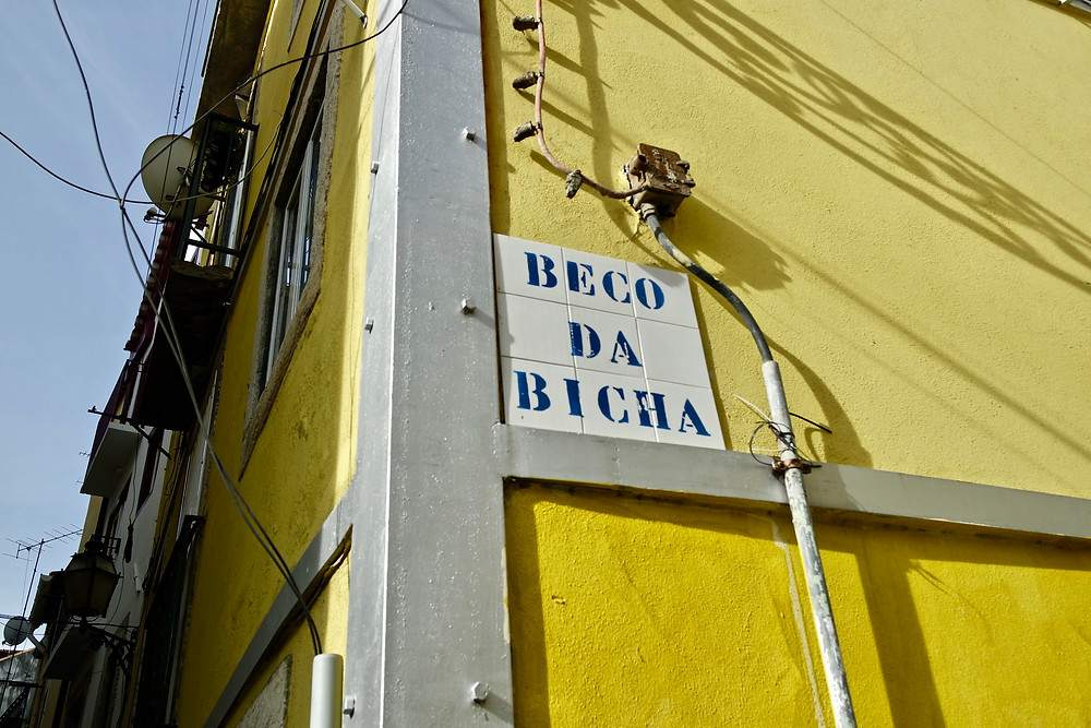 voyage portugal visiter lisbonne quartier alfama
