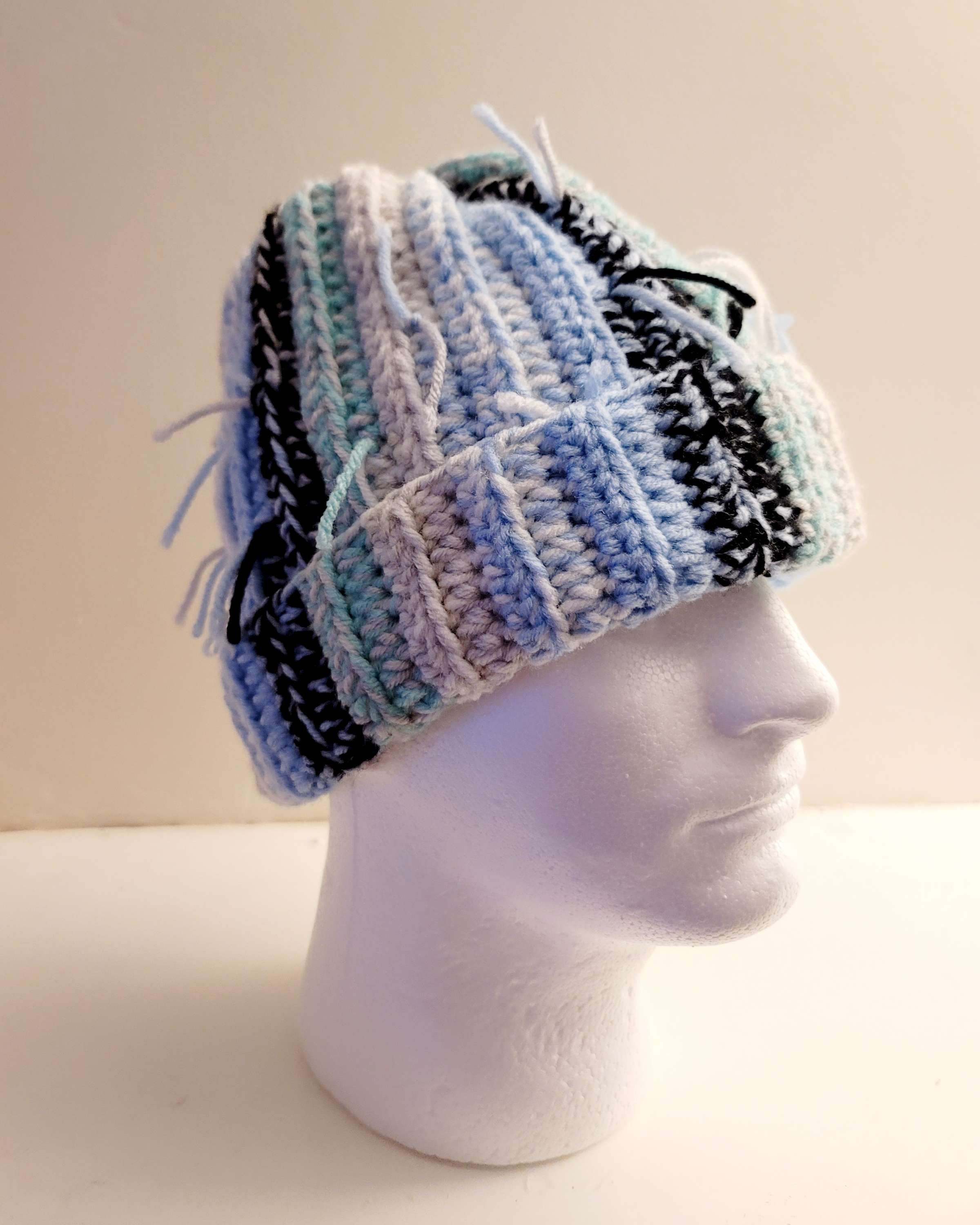 SnipBit BEANIE 