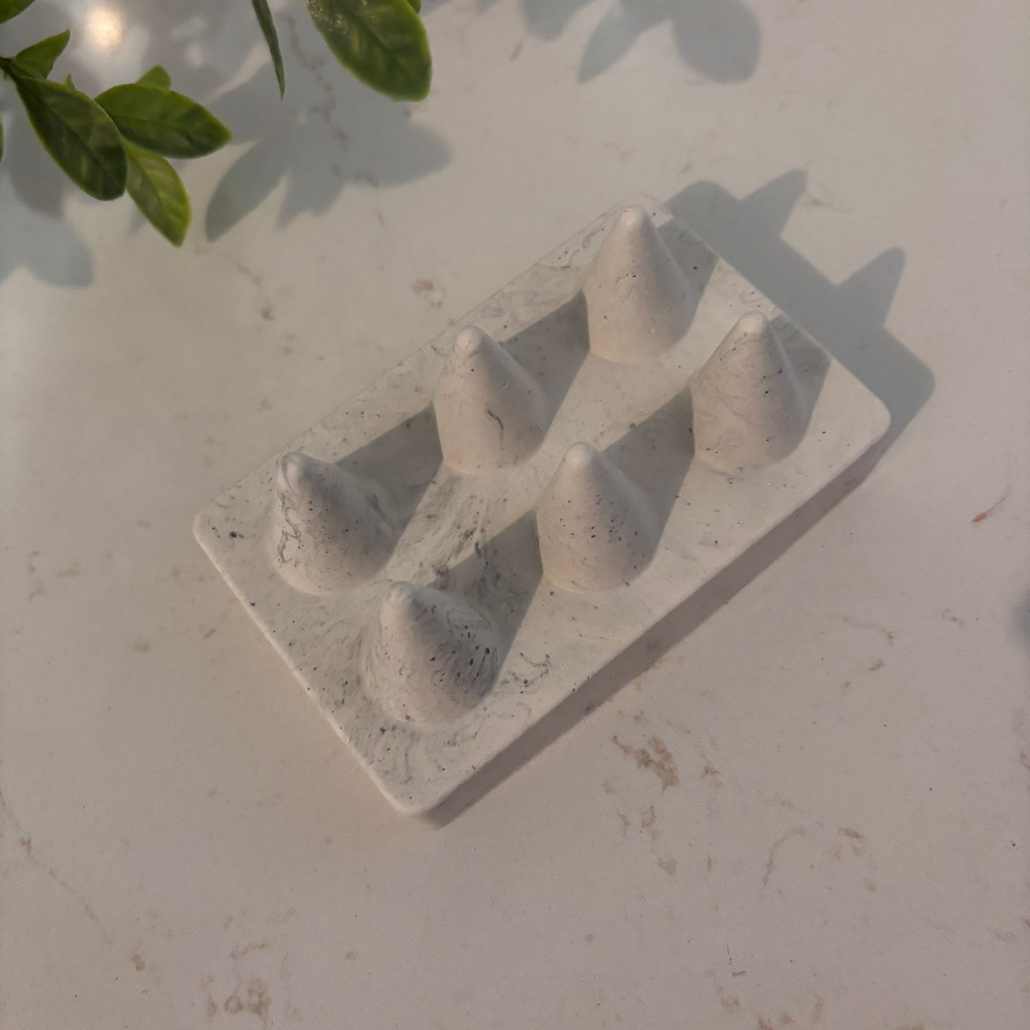 Porte bijoux Bagouz en jesmonite vue d'en haut