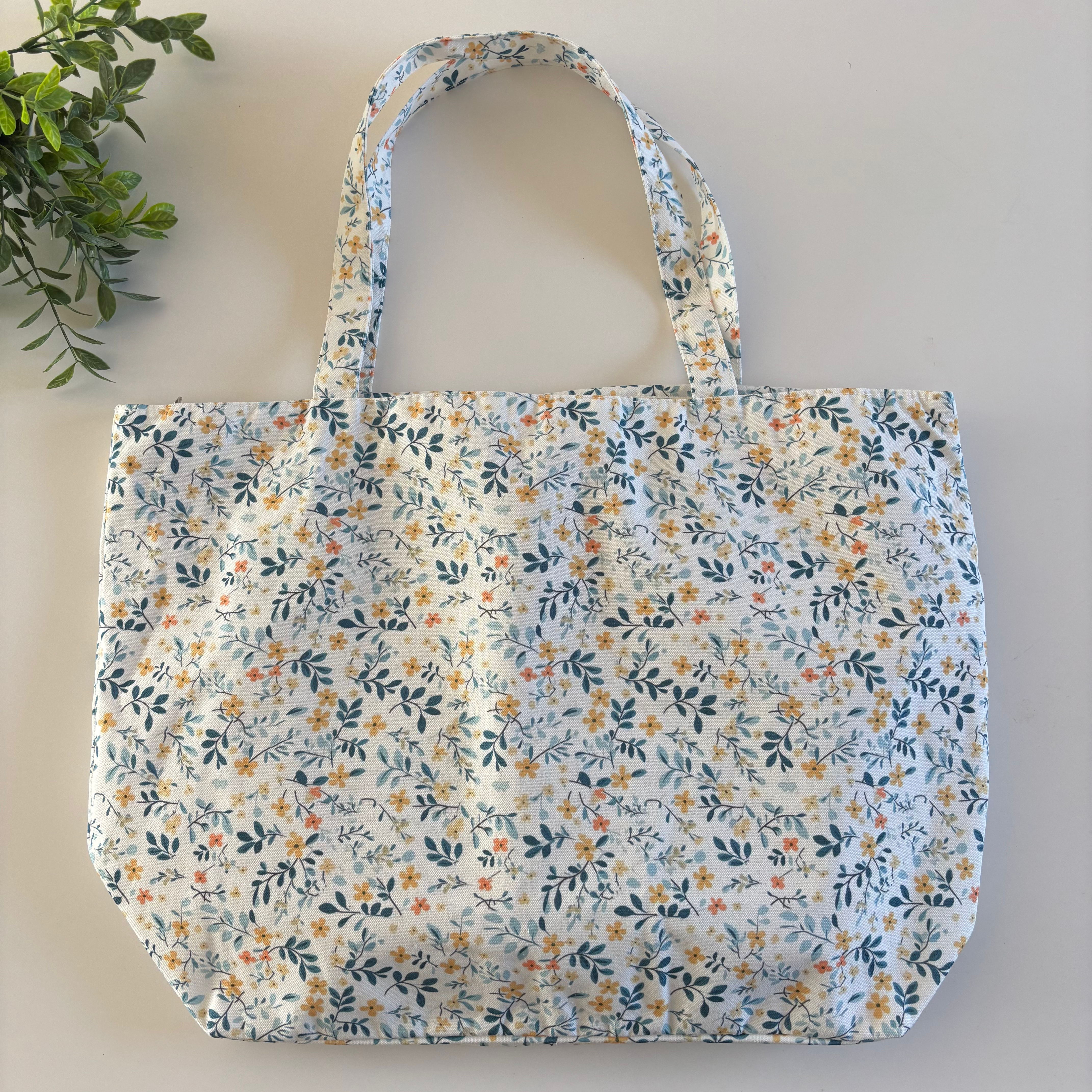 Grand sac cabas fleuri zippé avec poche intérieure