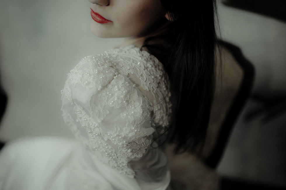 Vintage wedding dress