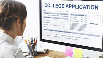 COLLEGE APPLICATIONS