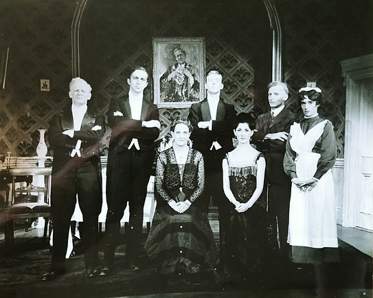 WsMDS 1963 An Inspector Calls Cast.jpg