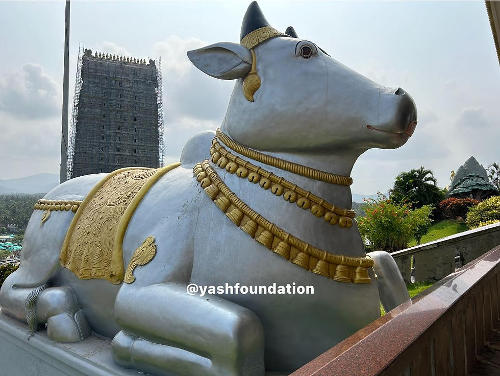 Rajagopuram in the backdrop and Nandi