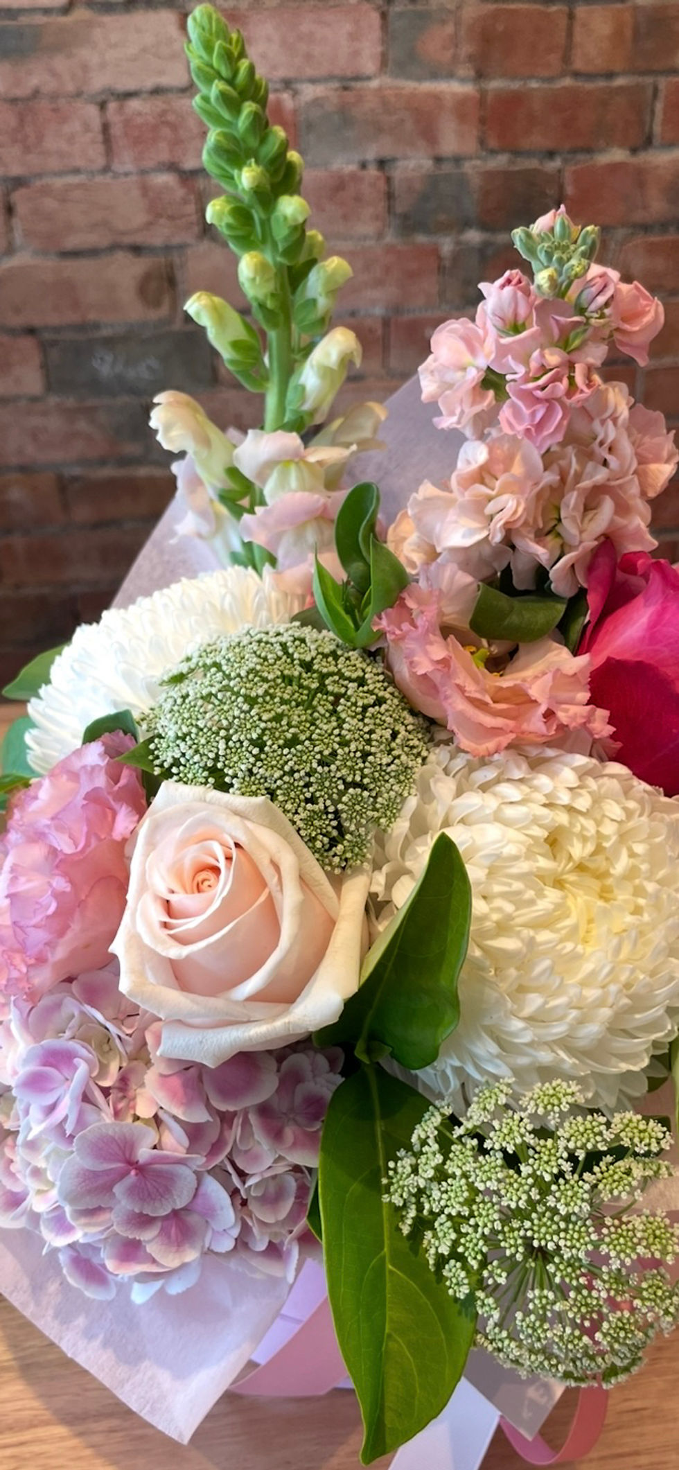Thumbnail: Signature Hatbox Posie