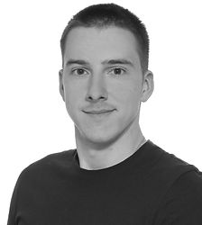 Piotr Wojtasiński_edited.jpg