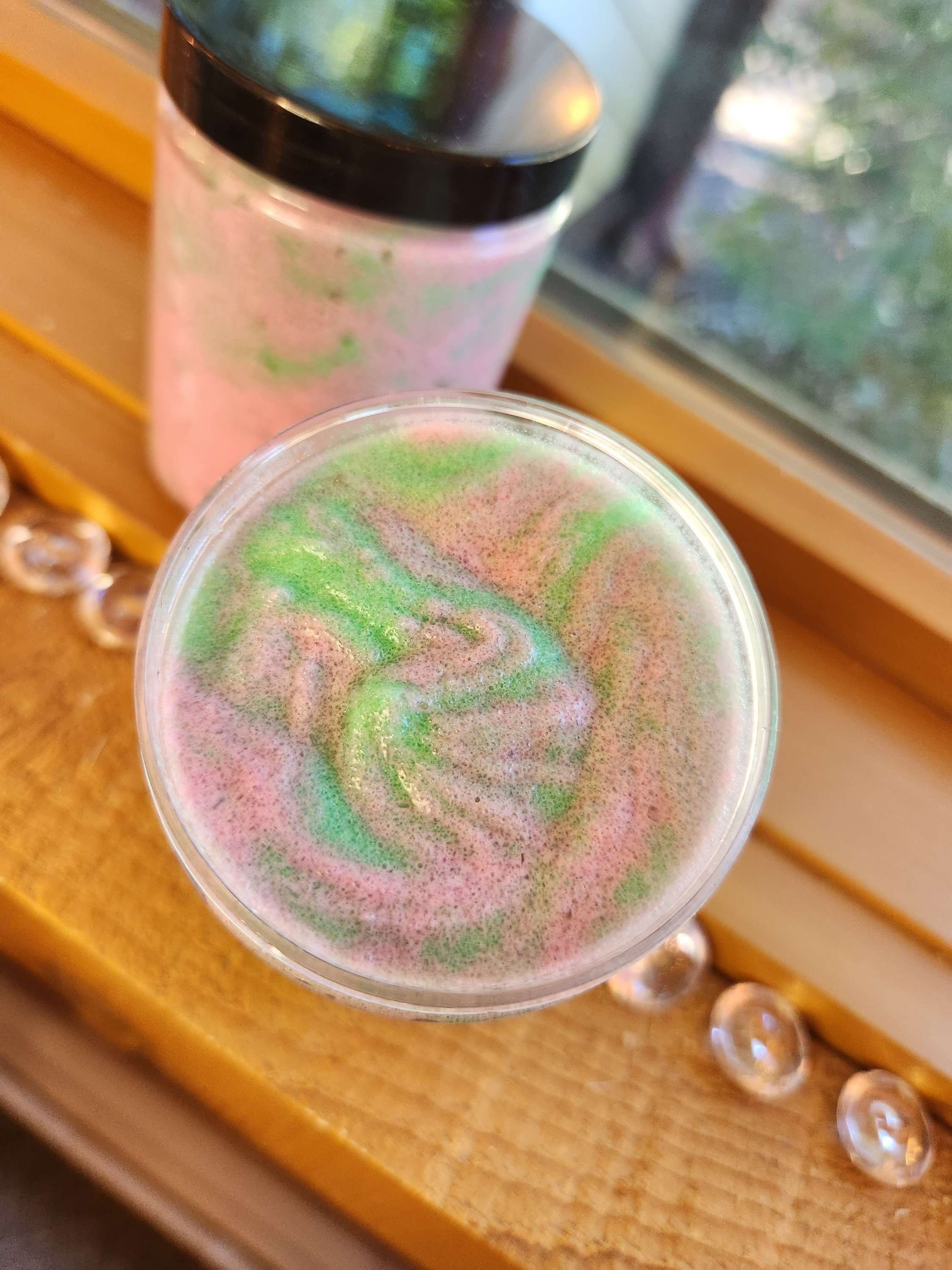 Tootsie Fruit body Scrub 