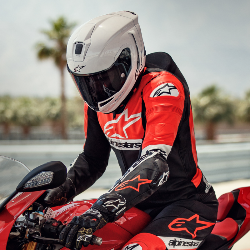 Thumbnail: ALPINESTARS (ROAD) S-R10 SOLID HELMET WHT GLS/BLK MT M