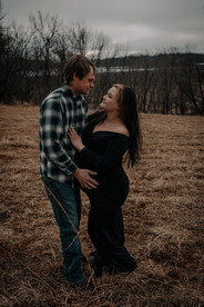 minnesota cinematic moody maternity photographer