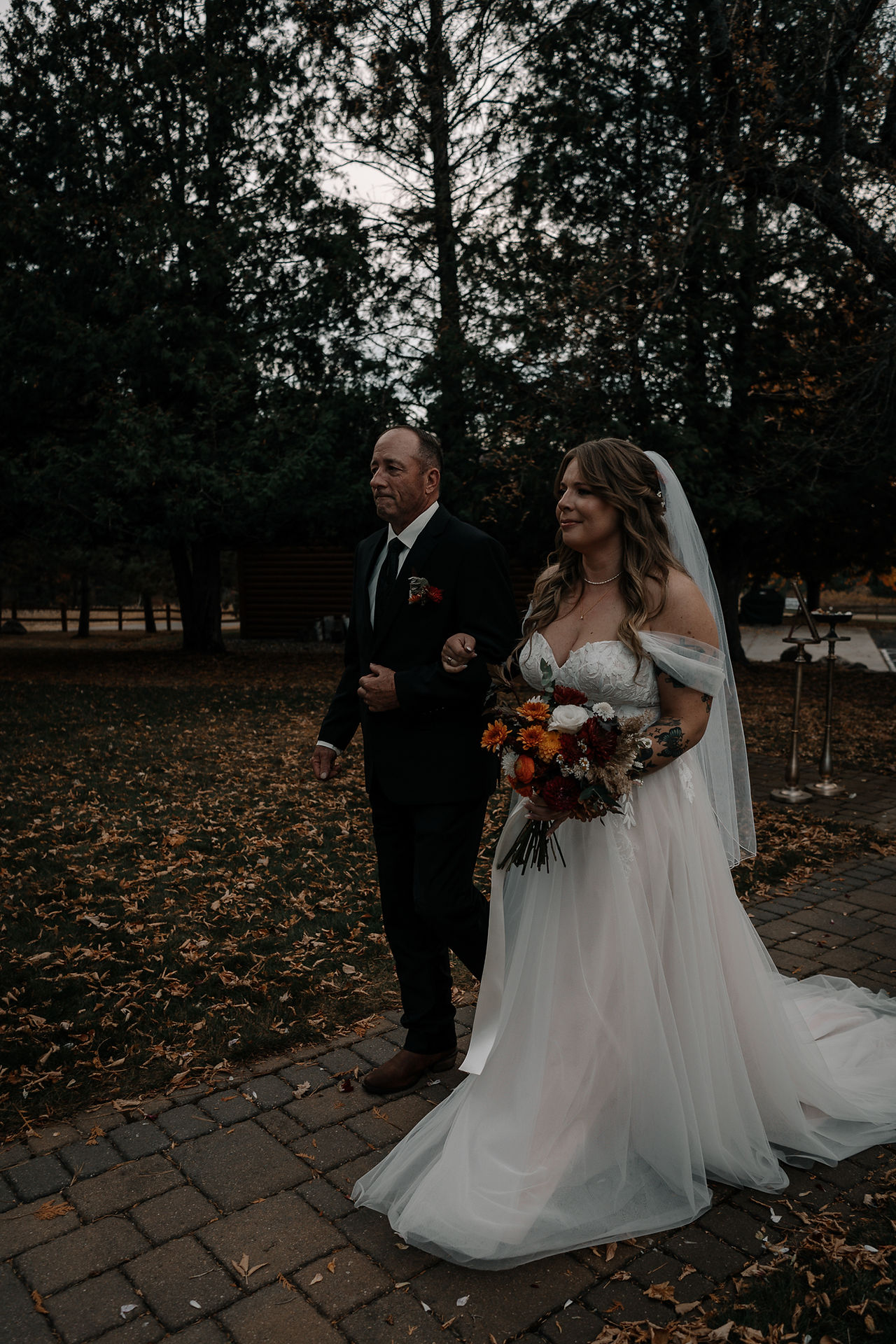 Moody edgy alternative wedding photography in Northern Minnesota