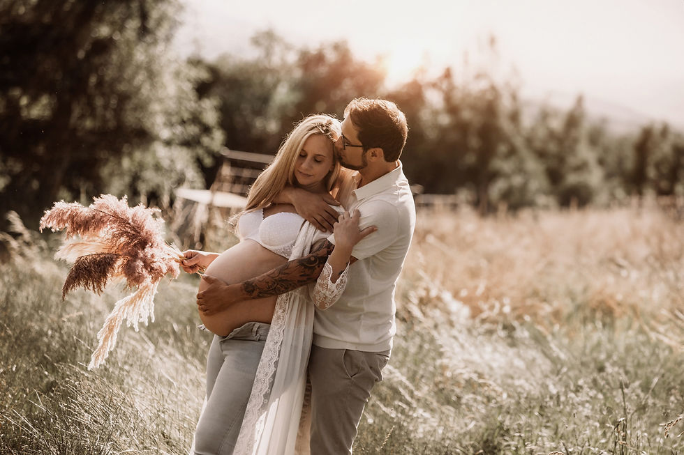 Babybauch fotoshooting Babybauchshooting Schwangerschaftsfoto Schweinfurt Würzburg Haßfurt