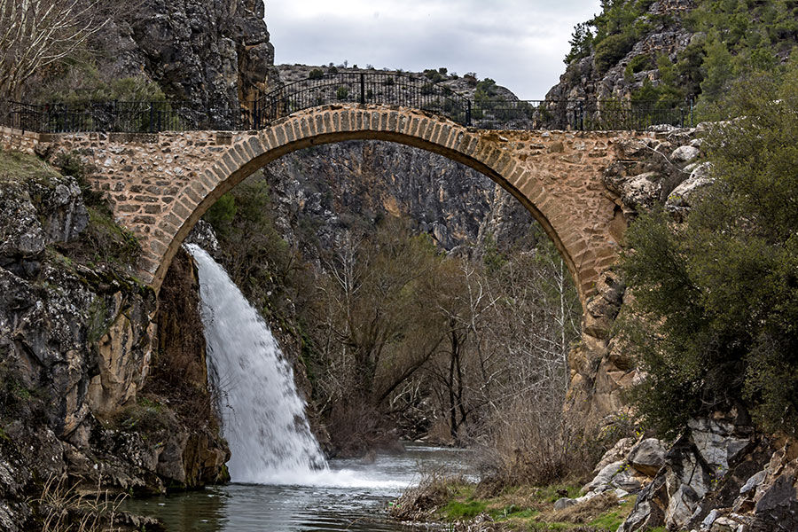 Duvar Kağıtları ve Fiyatları | 3D Duvar Kağıtları | Taş Köprü Duvar Kağıtları