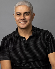Carlos Roa Headshot_edited_edited.png