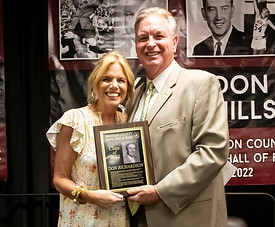 Lee Anne Browder accepts Don Richardson plaque_edited.jpg